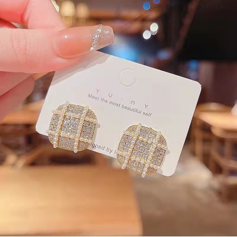 Bông tai đá pha lê ngọc trai vuông phong cách Âu Mỹ