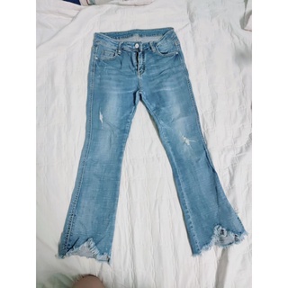Quần jean ống loe size M