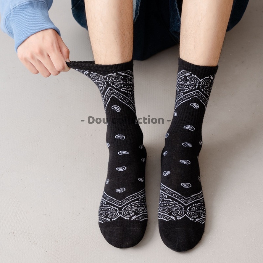 [NowShip2h] Vớ Tất Cotton Unisex Cổ Cao Họa Tiết BANDANA Phong Cách Đường Phố Cá Tính - Mã TV021