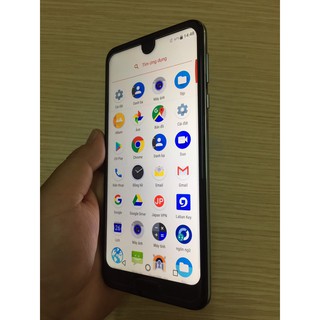Điện thoại Sharp Aquos R2 706SH