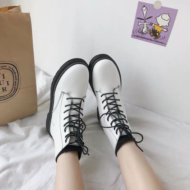Giày trắng da cổ cao/ boot trắng phong cách hàn quốc