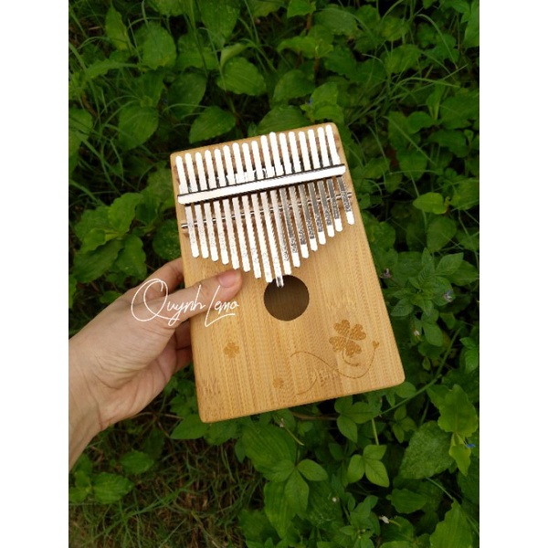 Đàn Kalimba 17 phím gỗ tre khắc hoạ tiết - tặng đầy đủ phụ kiện