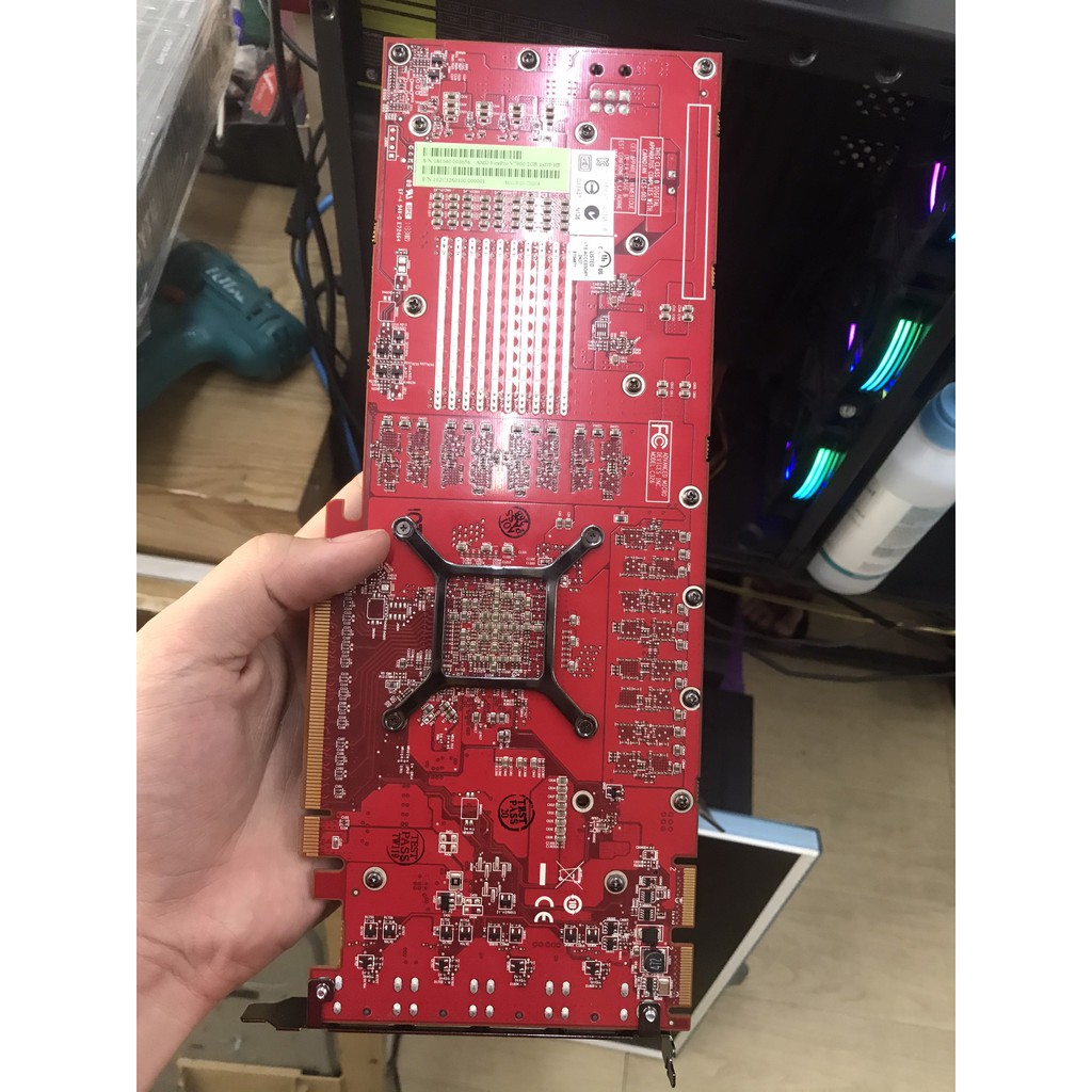 Card đồ họa FirePro V7900 (AMD Radeon/ 2Gb/ DDR5/ 256 Bit) | BigBuy360 - bigbuy360.vn