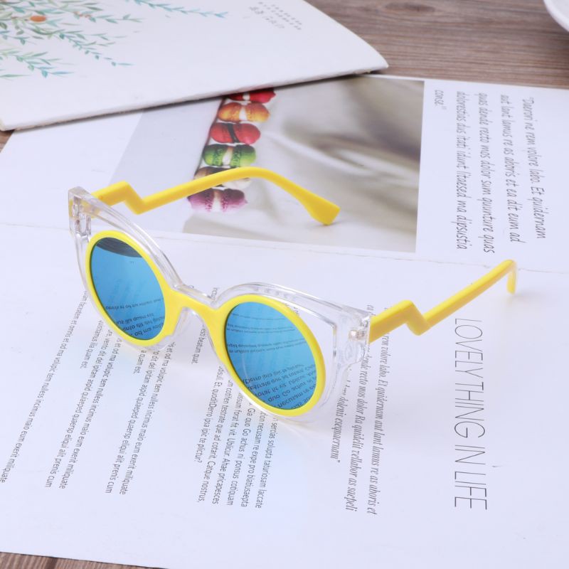 Kính mát mắt mèo chống tia UV400 dành cho các bé