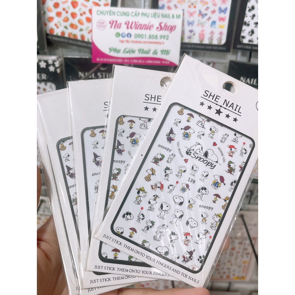 Sticker dán móng chữ thương hiệu đẹp