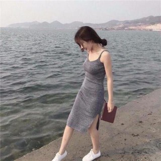 Đầm body thun 2 dây xẻ tà thời trang