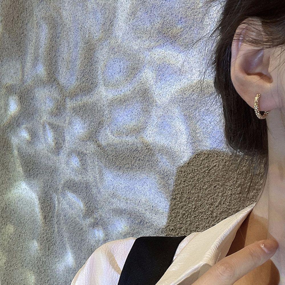 Bông Tai Dạng Vòng Bằng Giấy Bạc Đơn Giản Thời Trang