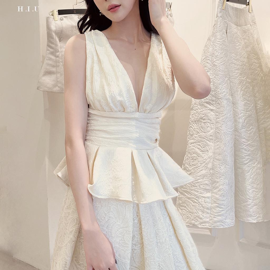 Áo nữ kiểu xẻ ngực tiểu thư nhún bồng Ela Top H.I.U Fashion , dáng tiểu thư chất liệu gấm hàn vân hoa cao cấp HIU design