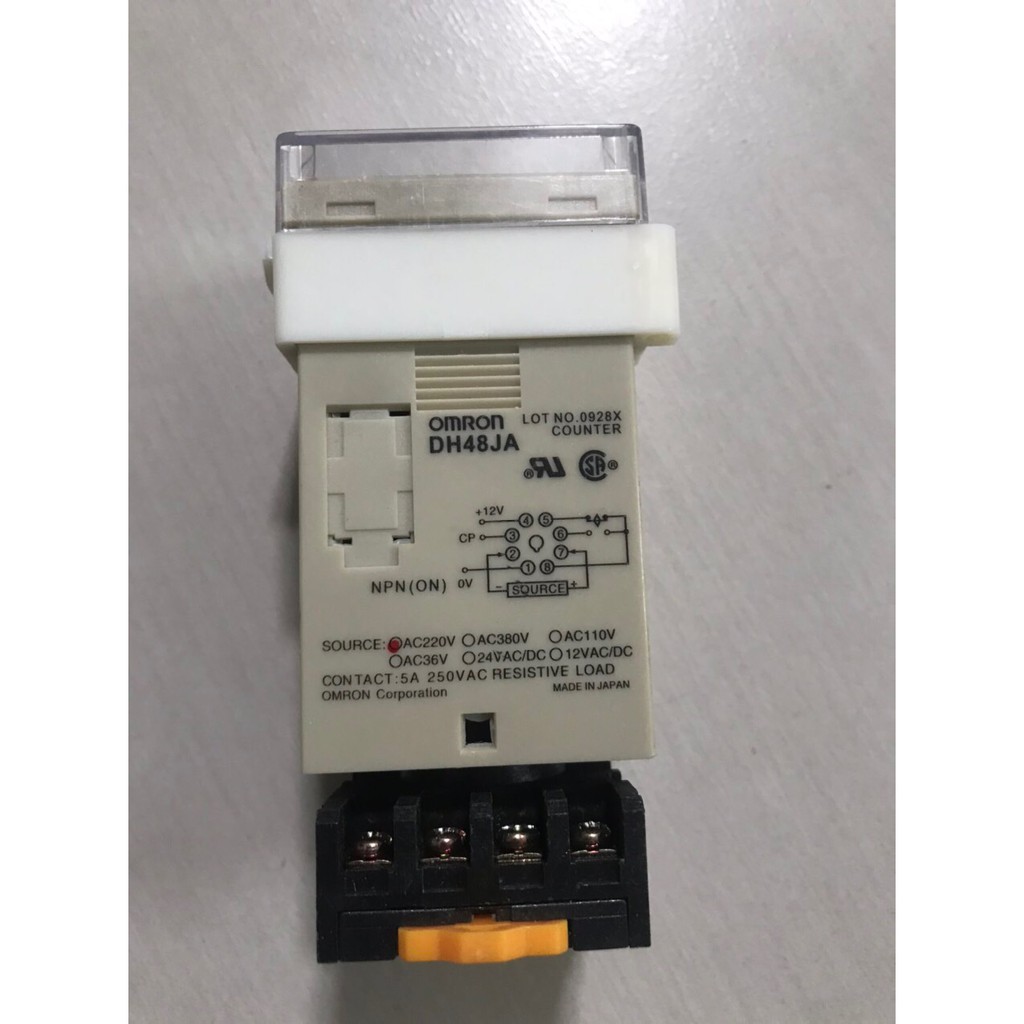 Bộ đếm Counter DH48J-8A 220VAC