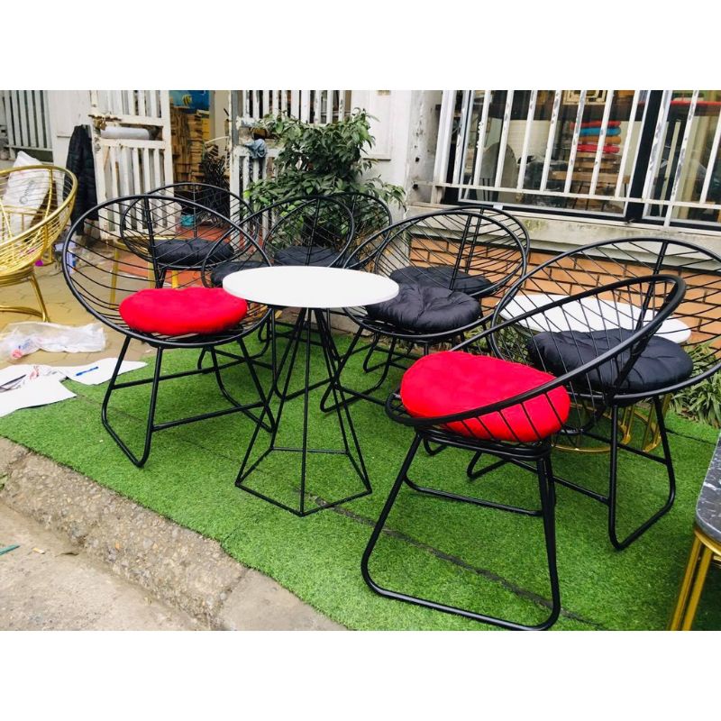 Ghế nón sắt - ghế cafe - ghế ban công kèm đệm có 2 màu đen và trắng
