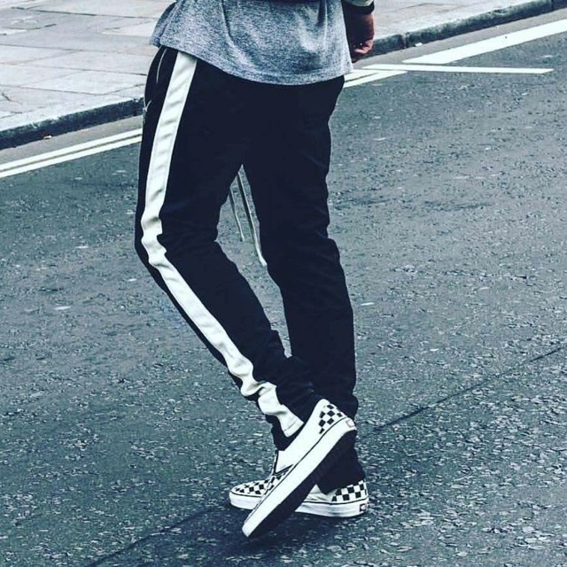 Quần thể thao nam track pants 1 sọc trắng chất liệu cotton co giãn thoải mái | BigBuy360 - bigbuy360.vn