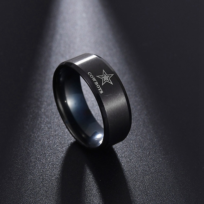 Nhẫn thép không gỉ kiểu dáng đơn giản thanh lịch dành cho cả nam và nữ