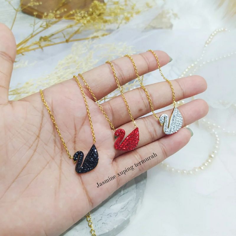 Dây chuyền mặt hình thiên nga bằng titan không phai màu chống gỉ cho nữ