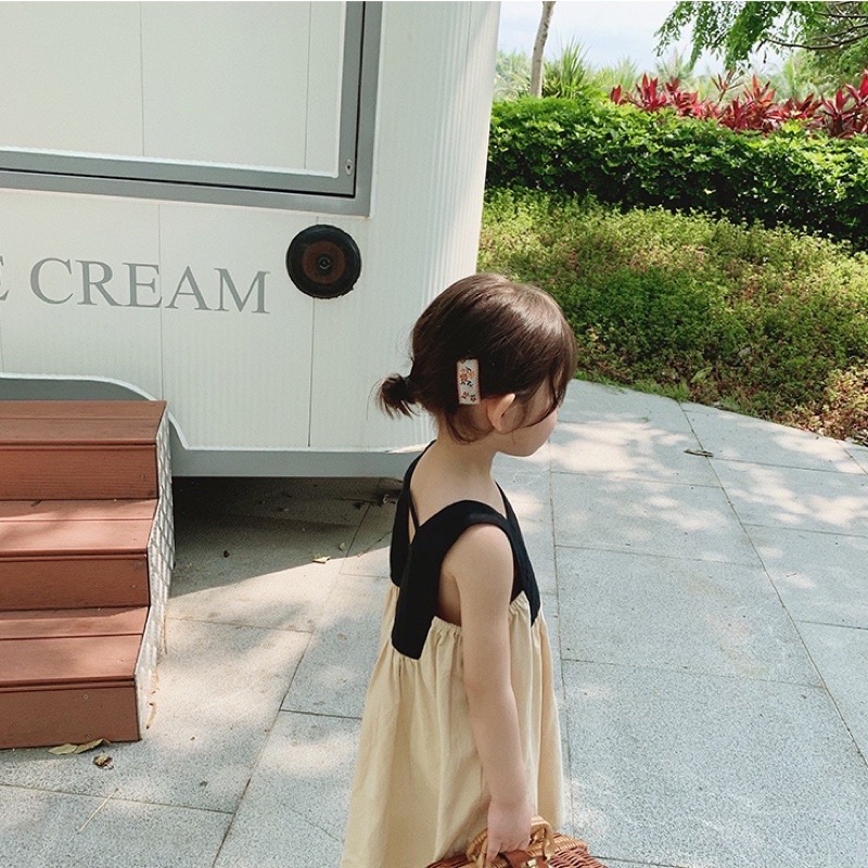 Váy bé gái phối