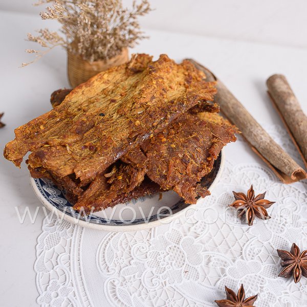 Bò khô miếng mềm, thơm ngon đặc sản Quảng Ngãi đậm chất nhà làm | BigBuy360 - bigbuy360.vn