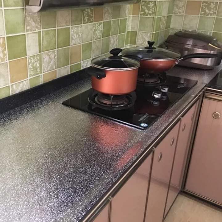Giấy dán tường bếp chịu lửa ( màu ngẫu nhiên )