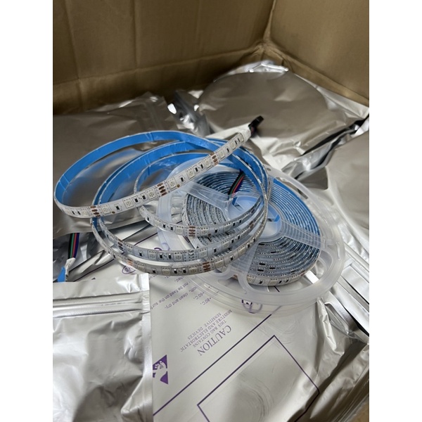 BỘ ĐÈN LED CUỘN NHÁY THEO NHẠC 16 TRIỆU MÀU - ĐÈN LED TIKTOK