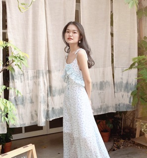 Đầm dây dáng dài