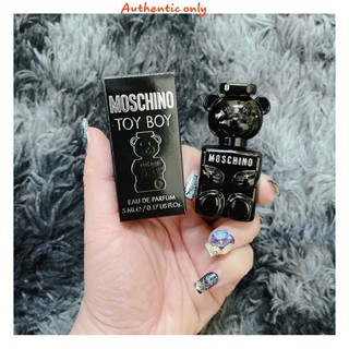 [SẴN MINI] 𝐍𝐮̛𝐨̛́𝐜 𝐡𝐨𝐚 𝐦𝐢𝐧𝐢 𝐌𝐨𝐬𝐜𝐡𝐢𝐧𝐨 𝐠𝐚̂́𝐮 đ𝐞𝐧 𝐓𝐨𝐲 𝐁𝐨𝐲 𝟓𝐦𝐥 [chính hãng]