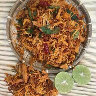 Khô gà lá chanh 500gr