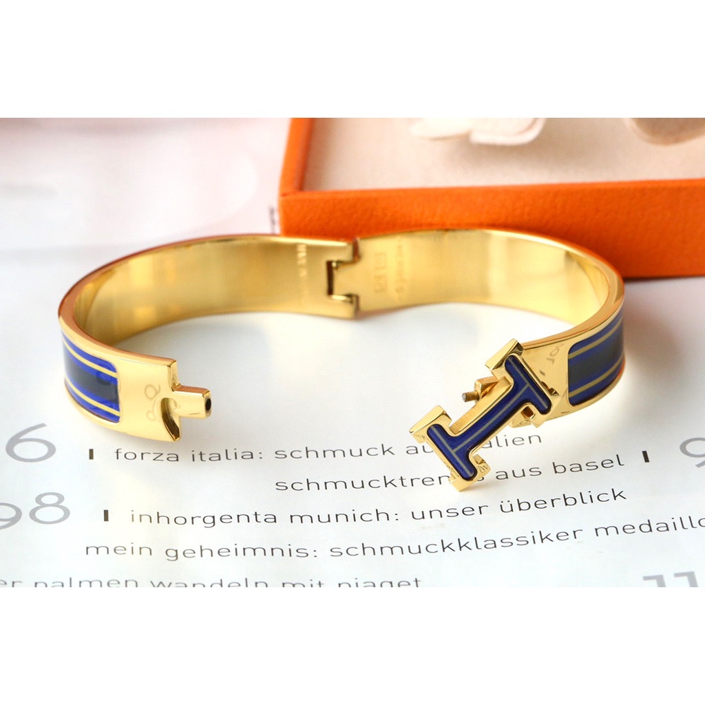 Cặp Vòng Tay Thanh Lịch Họa Tiết Kẻ Sọc Mạ Vàng Hồng 18K Thời Trang Dành Cho Nam Và Nữ