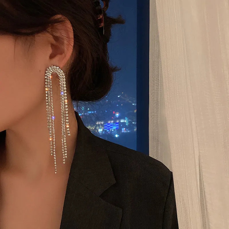 1 Đôi Bông Tai Tua Rua Đính Đá Thời Trang Dành Cho Nữ