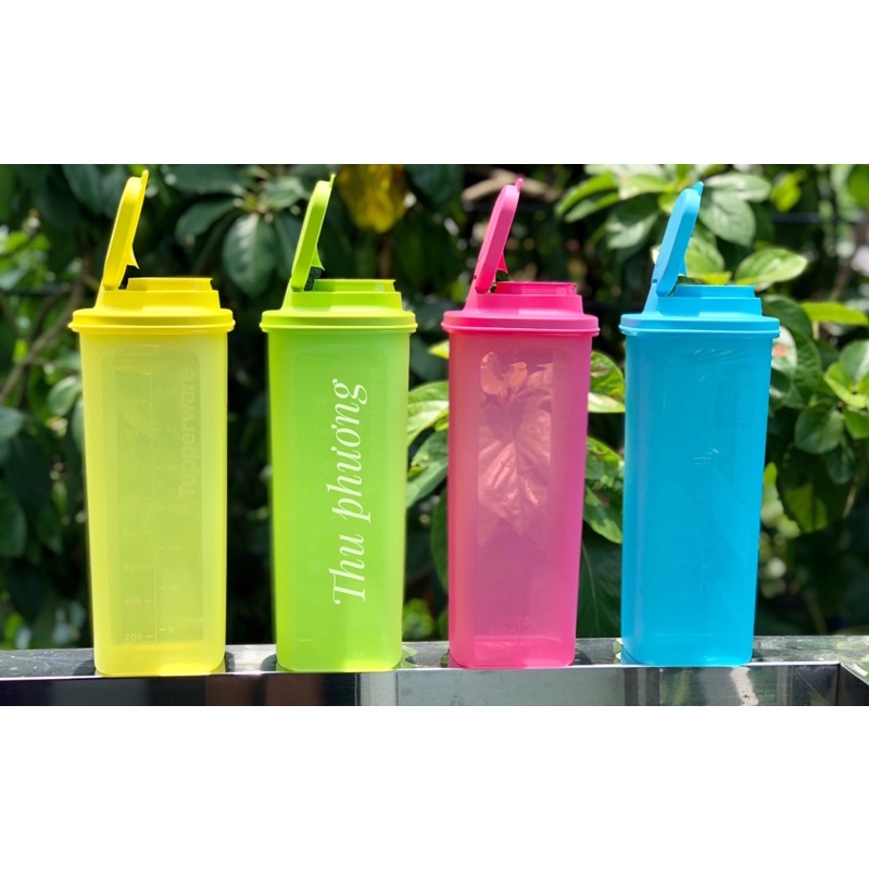 Bình nước slim 2l tupperwear