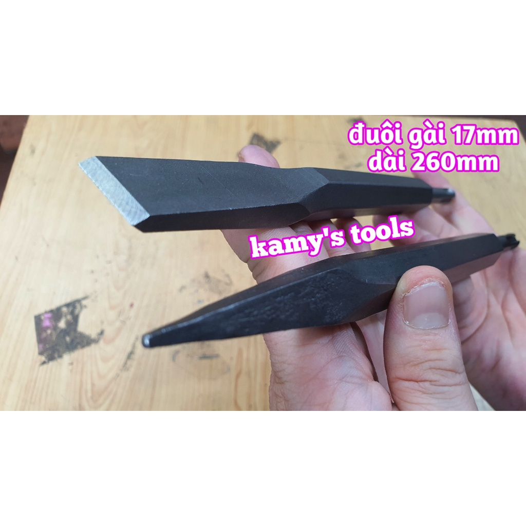 Mũi đục bê tông nhọn dẹp đuôi gài 4 rãnh 17mm dài 260mm Dannio