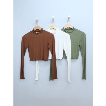Q9866 - Áo cổ lọ thun gân croptop Double Zero tay dài xoắn lai trơn