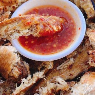 KHÔ ĐUỐI MẮM ME hũ 370gr