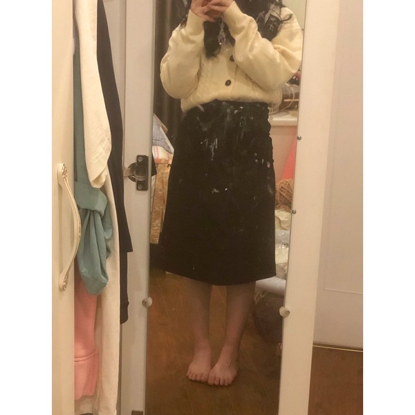 |PASS: CHÂN VÁY CHỮ A|