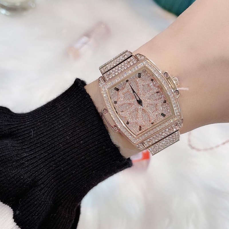 Đồng hồ nữ Davena mặt xoay siêu đẹp