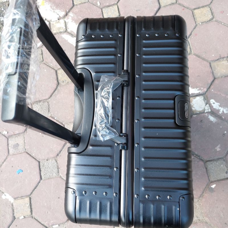 Vali Nhôm  size 24 26 29 vali nhôm nguyên khối size đại