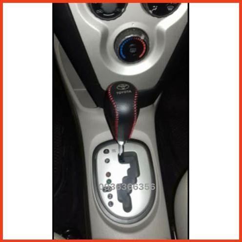 Bọc cần số, tay phanh xe Toyota Yaris 2007-2011