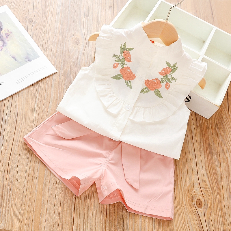 Bộ đồ trẻ em cao chất lượng của quần áo nữ cô gái bé không tay mùa hè thời trang mới vest với giản dị quần 0-5 tuổi