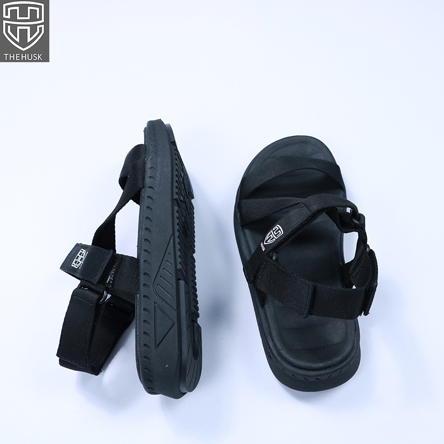 Giày Sandals Unisex HuuCuong & TheHusk Quai Đen Đế Đen - TH2