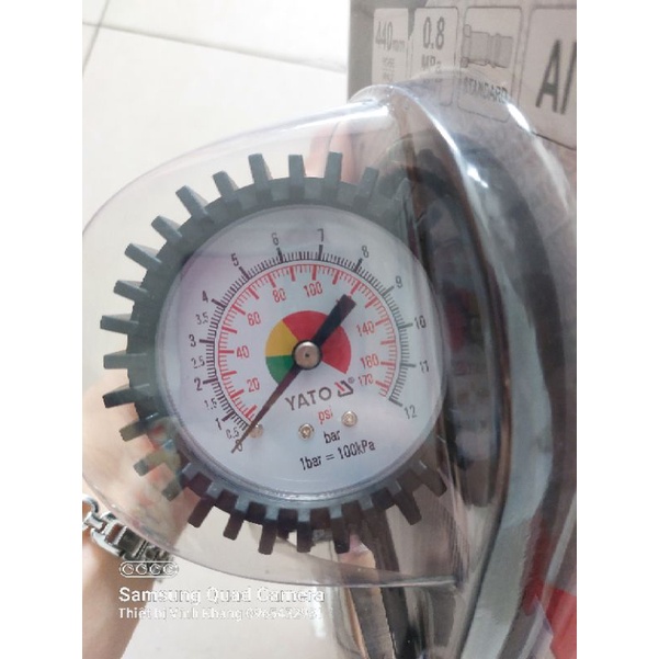 Súng bơm lốp Yato YT-2370