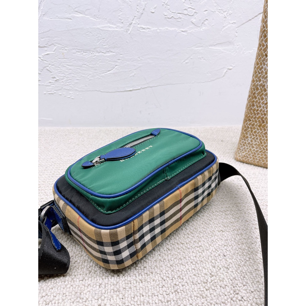 Túi Đeo Chéo Burberry Phong Cách Thể Thao Sang Trọng Thời Trang Cho Nam Nữ