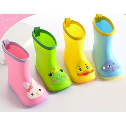 Ủng đi mưa cho bé chất liệu an toàn kiểu dáng dễ thương