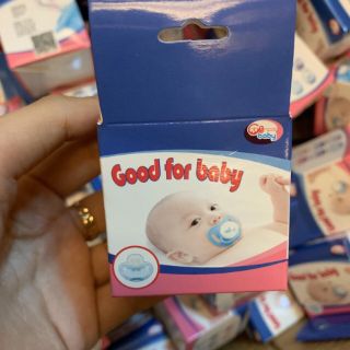 Ty ngậm cho bé