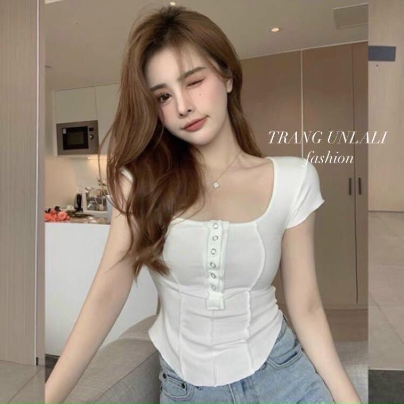 (ÁO HOT TRENDY )TAY NGẮN VIỀN CHỈ NÚT BẤM CHẤT ĐẸP QC L1 2022 (TRANG UNLALI FASHION)
