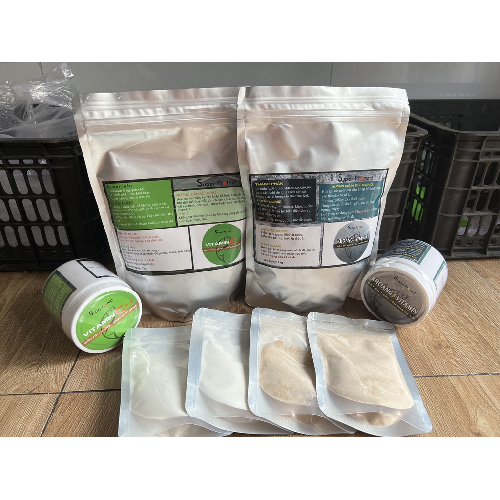 Khoáng & Vitamin Super Protect dùng cho cá Koi, cá Vàng, cá Rồng, cá cảnh - Hũ 300gr