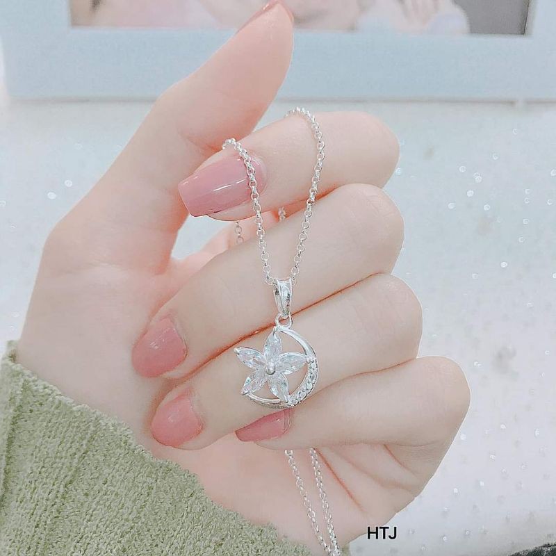 DÂY CHUYỀN BẠC KIỂU XOẮN MẶT HOA ĐÁ-VÒNG CỔ NỮ