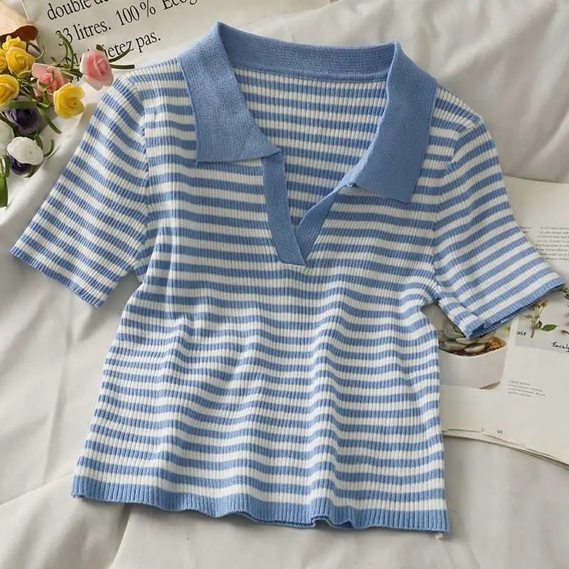 Áo len nữ mỏng có cổ cộc tay thu đông kẻ ngang 3 màu đẹp | BigBuy360 - bigbuy360.vn