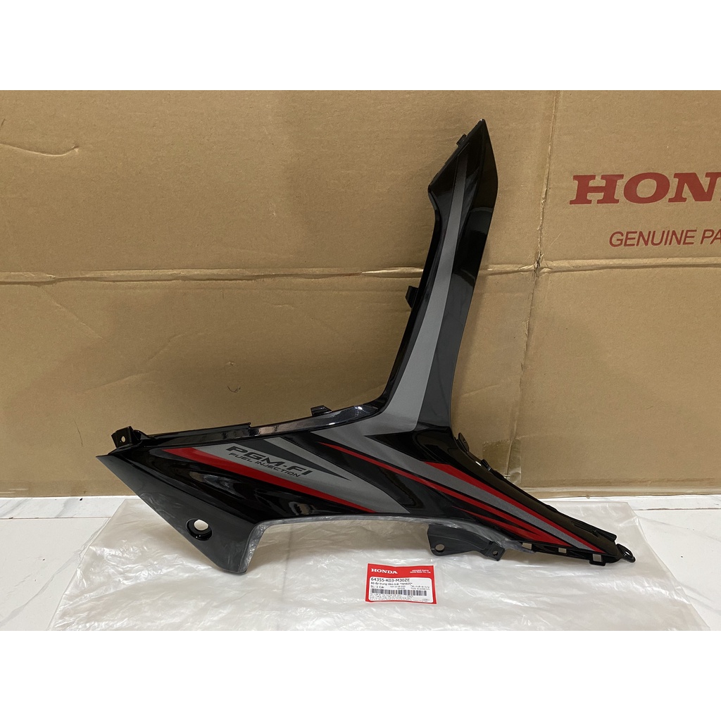 Bộ ốp trung tâm bên trái HONDA WAVE RSX110 năm 2014 màu Đen xám. (64355K03M30ZE)