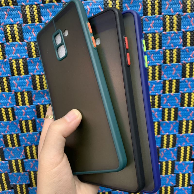 Ốp lưng Samsung A8 2018 / A8 Plus viền dẻo màu lưng nhám mờ bảo vệ camera