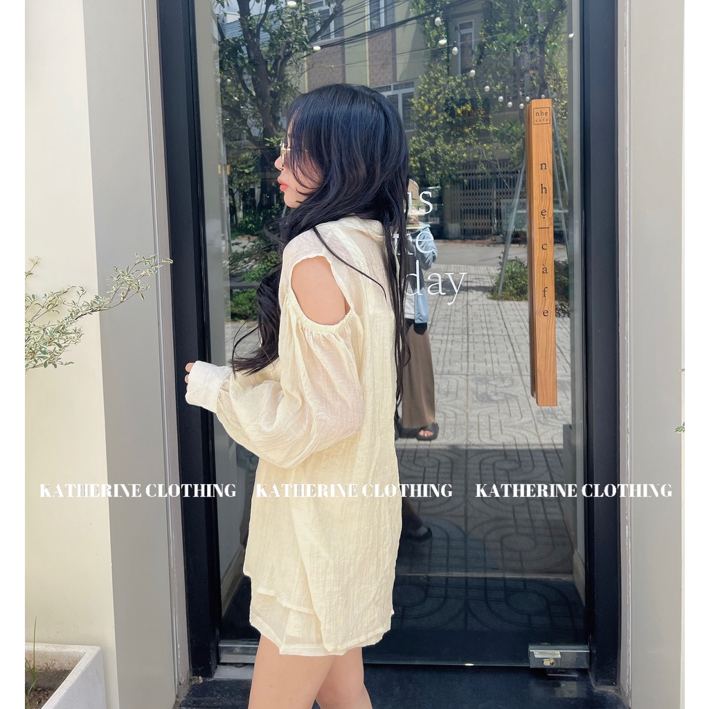 Set sơmi tơ hở vai và quần short, phong cách đơn giản trẻ trung - Katherine Clothing