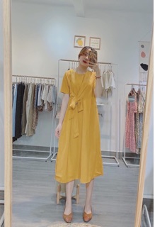 ĐẦM VÀNG CỘT NƠ EO