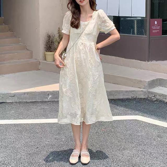 Đầm Trung Bình Dáng Rộng Tay Phồng In Hoa Màu Trắng Thời Trang Mùa Hè Hàng Mới Cho Nữ