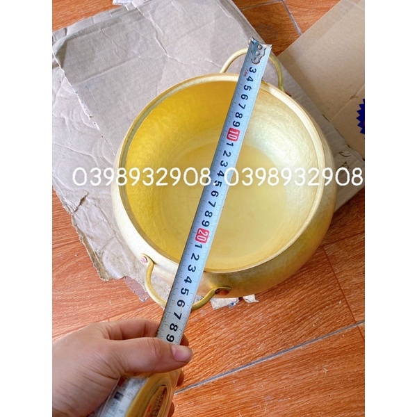 Niêu đồng chất liệu bằng đồng vàn g  nhà làm ra